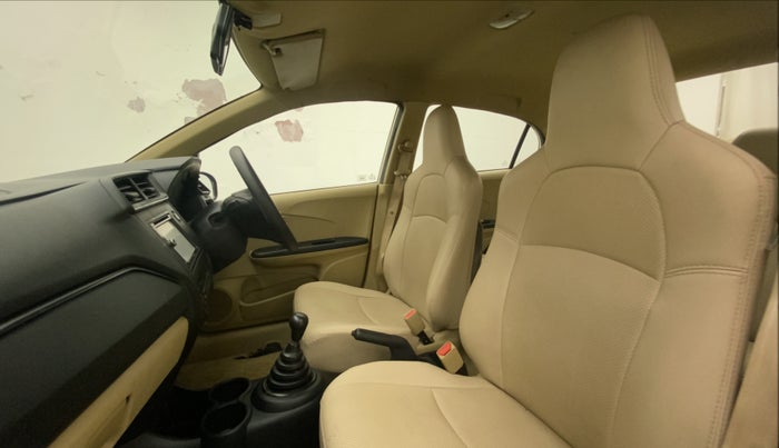 2017 Honda Amaze 1.2L I-VTEC E, Petrol, Manual, 55,312 km, Right Side Front Door Cabin