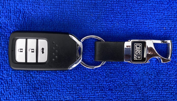 2017 Honda City ZX MT I-DTEC, Diesel, Manual, 60,848 km, Key Close Up