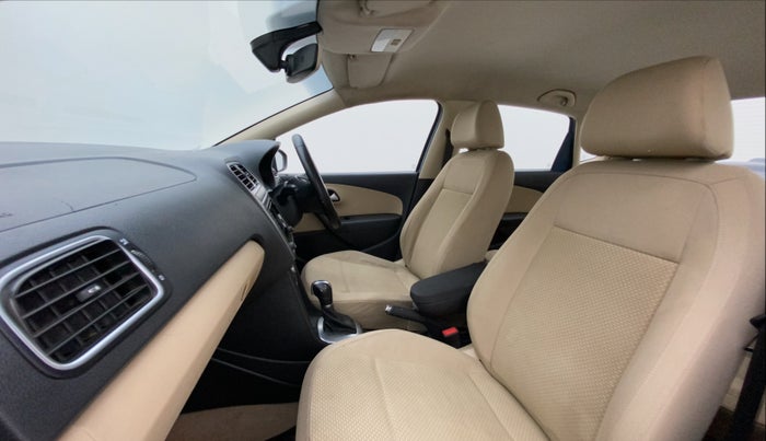 2016 Volkswagen Ameo HIGHLINE DSG 1.5 DIESEL , Diesel, Automatic, 61,334 km, Right Side Front Door Cabin
