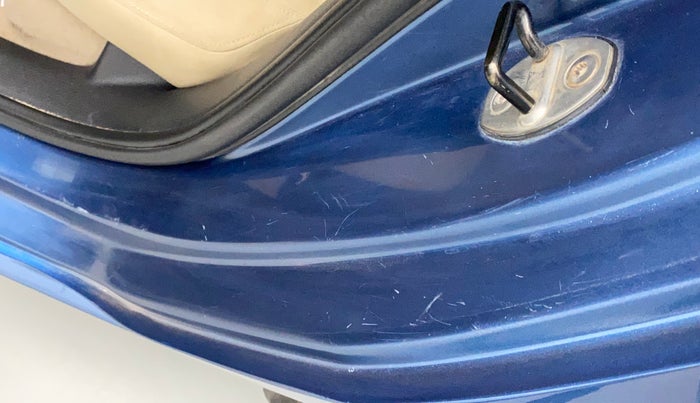 2016 Volkswagen Ameo HIGHLINE DSG 1.5 DIESEL , Diesel, Automatic, 61,334 km, Left C pillar - Minor scratches