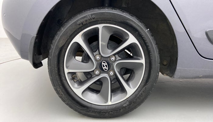 2019 Hyundai Grand i10 ASTA 1.2 VTVT, Petrol, Manual, 18,724 km, Right Rear Wheel