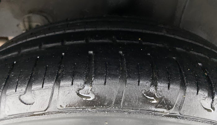2019 Hyundai Grand i10 ASTA 1.2 VTVT, Petrol, Manual, 18,724 km, Right Rear Tyre Tread