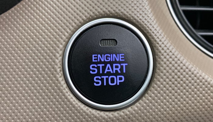 2018 Hyundai Grand i10 ASTA 1.2 VTVT, Petrol, Manual, 22,498 km, Keyless Start/ Stop Button