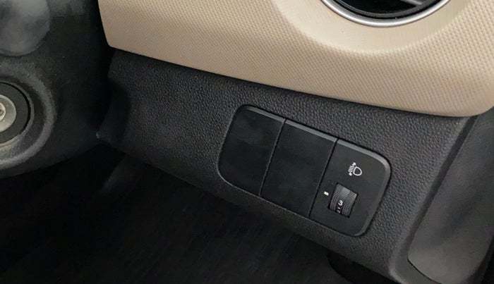 2016 Hyundai Grand i10 MAGNA 1.2 KAPPA VTVT, Petrol, Manual, 56,742 km, Dashboard - Headlight height adjustment not working