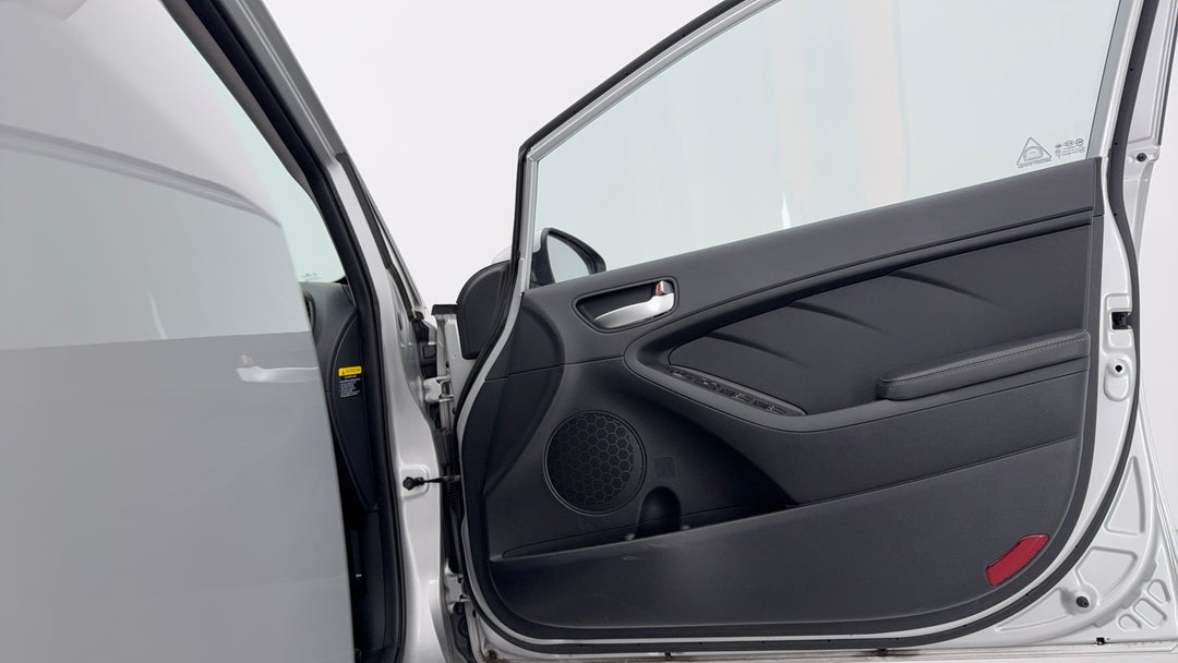 2017 Kia Cerato S, Automatic, 64631 km, Speaker View