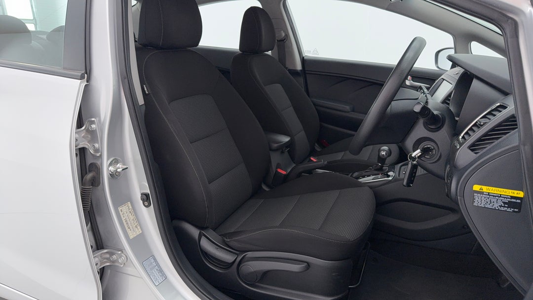 2017 Kia Cerato S, Automatic, 64631 km, Right Side Front Door Cabin View