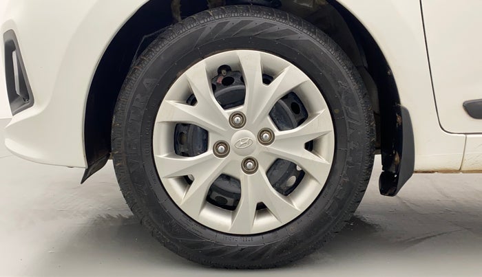 2016 Hyundai Grand i10 SPORTZ 1.2 KAPPA VTVT, Petrol, Manual, 38,212 km, Left Front Wheel