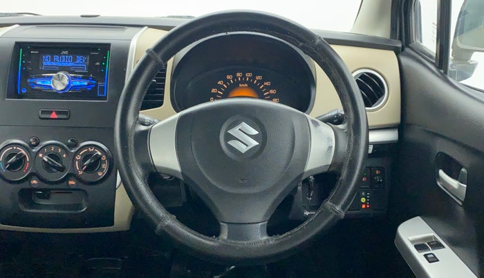 2018 Maruti Wagon R 1.0 LXI CNG, CNG, Manual, 82,731 km, Steering Wheel Close Up