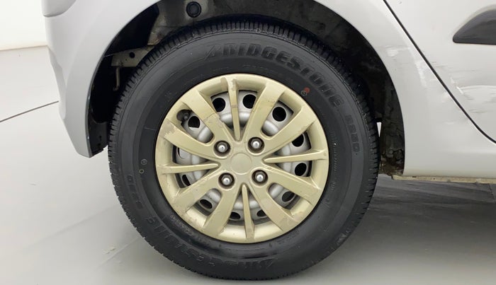 2014 Hyundai i10 MAGNA 1.1, Petrol, Manual, 27,048 km, Right Rear Wheel