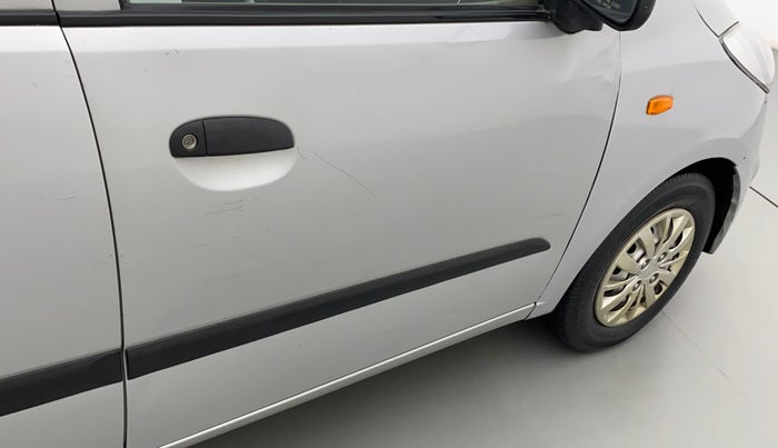 2014 Hyundai i10 MAGNA 1.1, Petrol, Manual, 27,048 km, Driver-side door - Slightly rusted