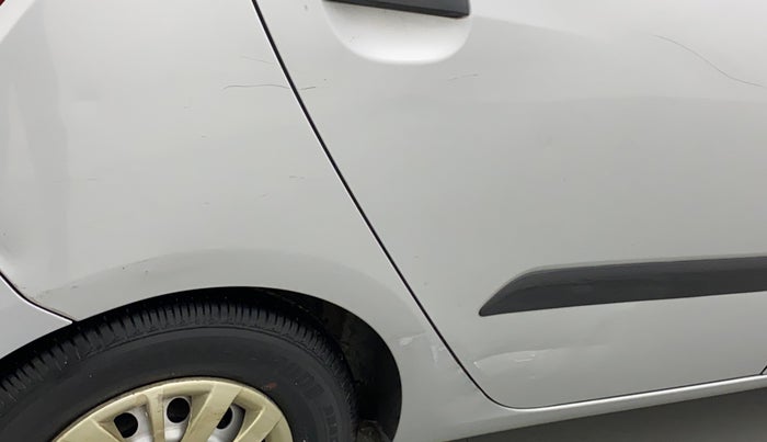 2014 Hyundai i10 MAGNA 1.1, Petrol, Manual, 27,048 km, Right quarter panel - Minor scratches