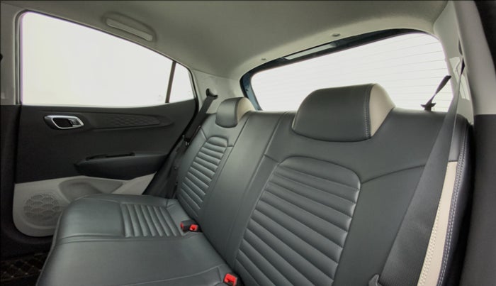 2020 Hyundai GRAND I10 NIOS SPORTZ PETROL, Petrol, Manual, 16,881 km, Right Side Rear Door Cabin