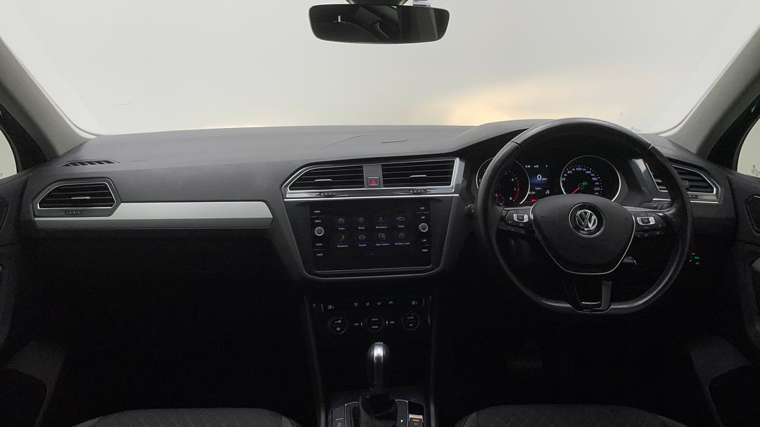2017 Volkswagen Tiguan 132 Tsi Comfortline, Automatic, 106120 km, Dashboard View