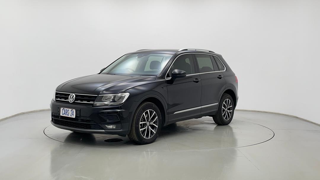2017 Volkswagen Tiguan 132 Tsi Comfortline, Automatic, 106120 km, Left Front Diagonal (45- Degree) View