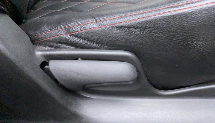 2012 Maruti Swift VXI, Petrol, Manual, 41,110 km, Driver Side Adjustment Panel