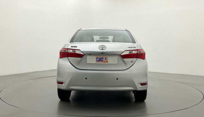 2014 Toyota Corolla Altis G, Petrol, Manual, 1,17,456 km, Back/Rear
