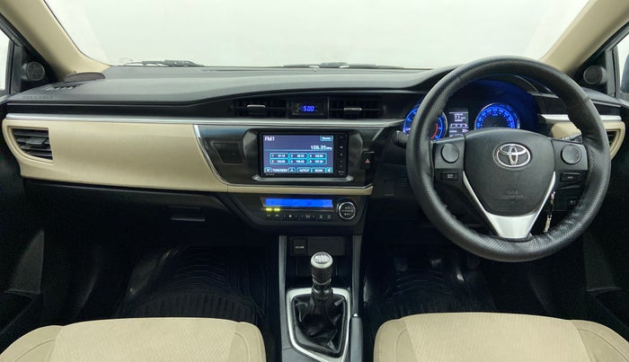 2014 Toyota Corolla Altis G, Petrol, Manual, 1,17,456 km, Dashboard