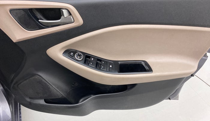2015 Hyundai Elite i20 ASTA 1.4 CRDI, Diesel, Manual, 81,886 km, Driver Side Door Panels Control