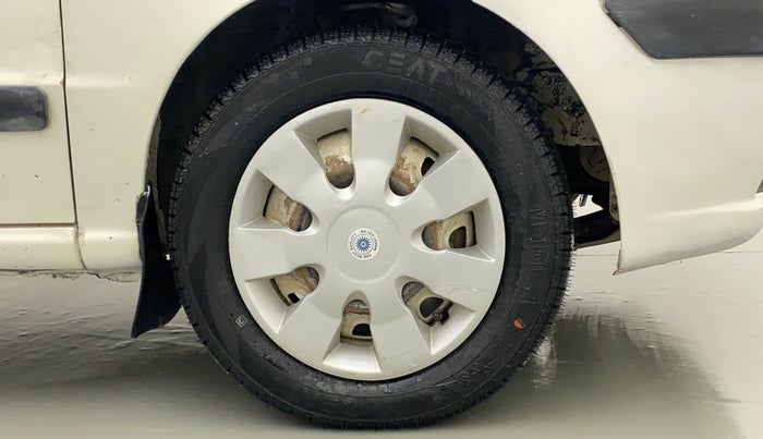 2014 Hyundai Santro Xing GL PLUS, CNG, Manual, 95,079 km, Right Front Wheel