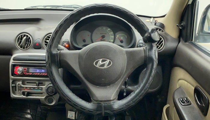 2014 Hyundai Santro Xing GL PLUS, CNG, Manual, 95,079 km, Steering Wheel Close Up