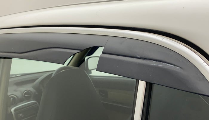 2014 Hyundai Santro Xing GL PLUS, CNG, Manual, 95,079 km, Rear left door - Door visor damaged