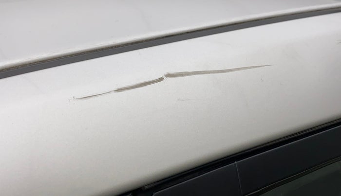 2014 Hyundai Xcent SX 1.2 (O), Petrol, Manual, 55,033 km, Left B pillar - Minor scratches