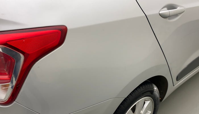 2014 Hyundai Xcent SX 1.2 (O), Petrol, Manual, 55,033 km, Right quarter panel - Slightly dented
