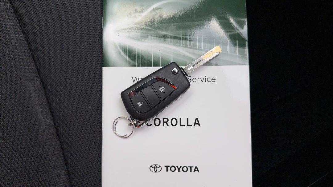 2024 Toyota Corolla Ascent, Automatic, 28078 km, Key Close-up