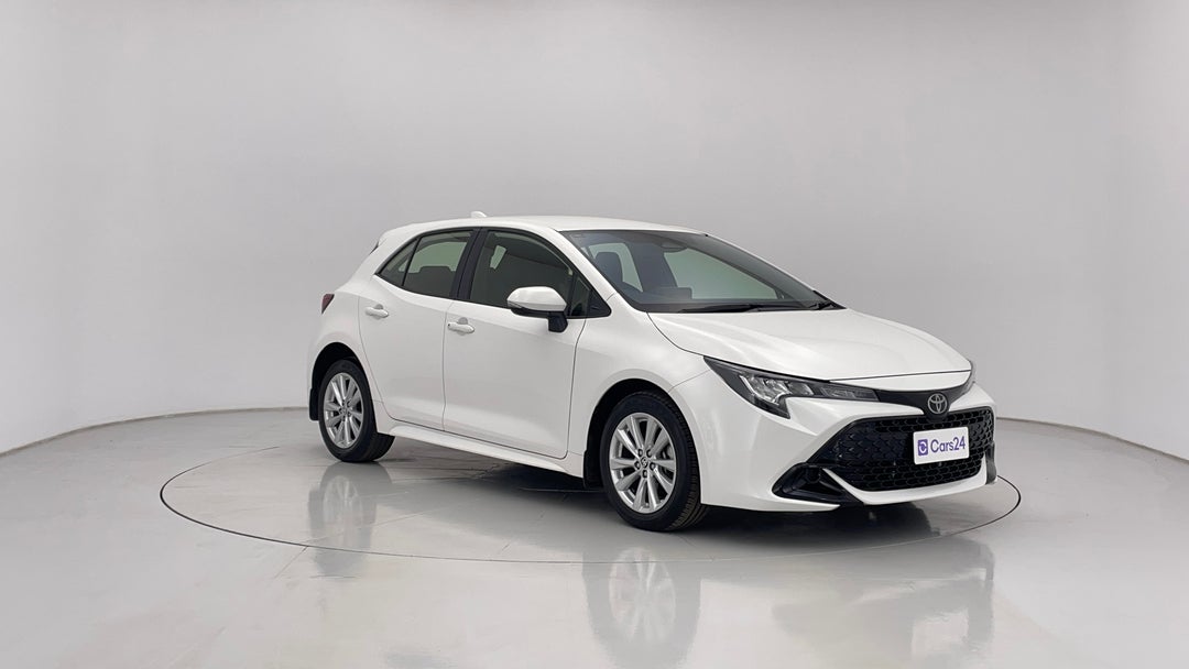 2024 Toyota Corolla Ascent, Automatic, 28078 km, Right Front Diagonal (45- Degree) View