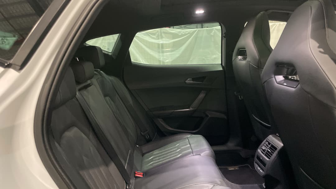 2022 Cupra Formentor V, Automatic, 69428 km, Right Side Rear Door Cabin View