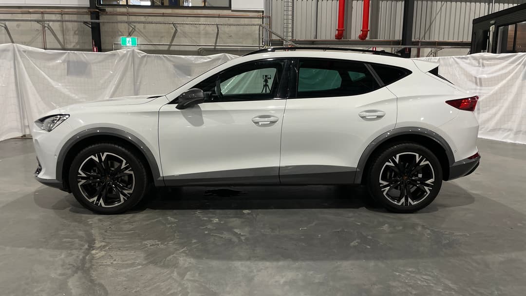 2022 Cupra Formentor V, Automatic, 69428 km, Left Side View