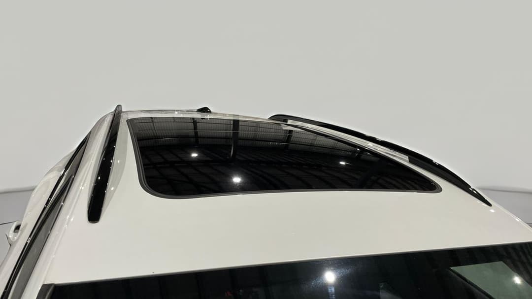 2022 Cupra Formentor V, Automatic, 69428 km, Roof/Sunroof View