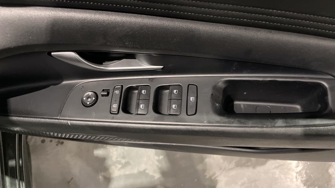 2021 Hyundai i30 Active, Automatic, 84435 km, Drivers Side Door Panel Controls