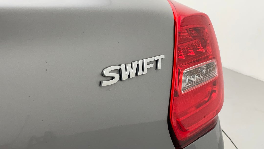 Badge (Boot Right Side)