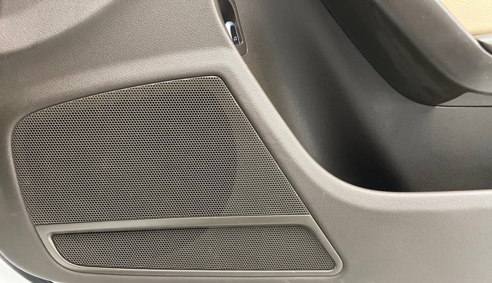 2015 Audi A4 1.8 TFSI PREMIUM PLUS, Petrol, Automatic, 24,339 km, Speaker