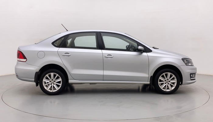2016 Volkswagen Vento HIGHLINE PETROL AT, Petrol, Automatic, 38,304 km, Right Side View