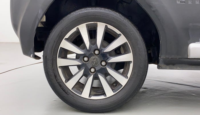 2015 Toyota Etios CROSS 1.2 G, Petrol, Manual, 79,927 km, Right Rear Wheel