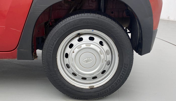 2018 Mahindra KUV 100 NXT K2 P 6 STR, CNG, Manual, 50,598 km, Left Rear Wheel