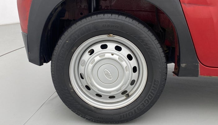 2018 Mahindra KUV 100 NXT K2 P 6 STR, CNG, Manual, 50,598 km, Right Rear Wheel