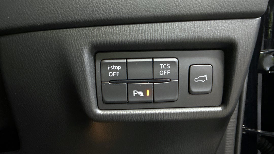 2017 Mazda CX-5 Gt (4x4), Automatic, 104839 km, Utility Switches/Buttons