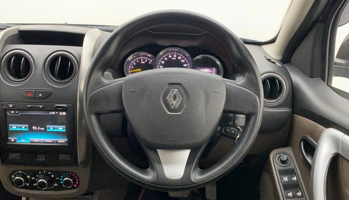 2019 Renault Duster 110 PS RXS 4X2 AMT DIESEL, Diesel, Automatic, 66,800 km, Steering Wheel Close Up