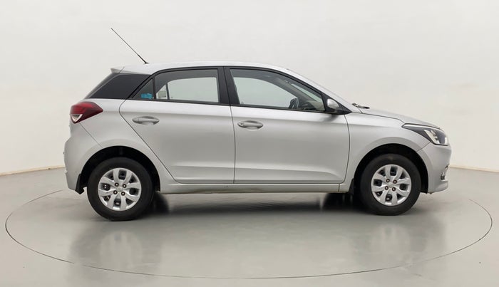 2017 Hyundai Elite i20 SPORTZ 1.2, Petrol, Manual, 34,952 km, Right Side View