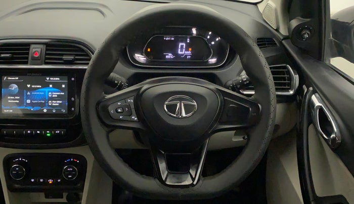 2022 Tata TIGOR XZ PLUS CNG, CNG, Manual, 18,323 km, Steering Wheel Close Up