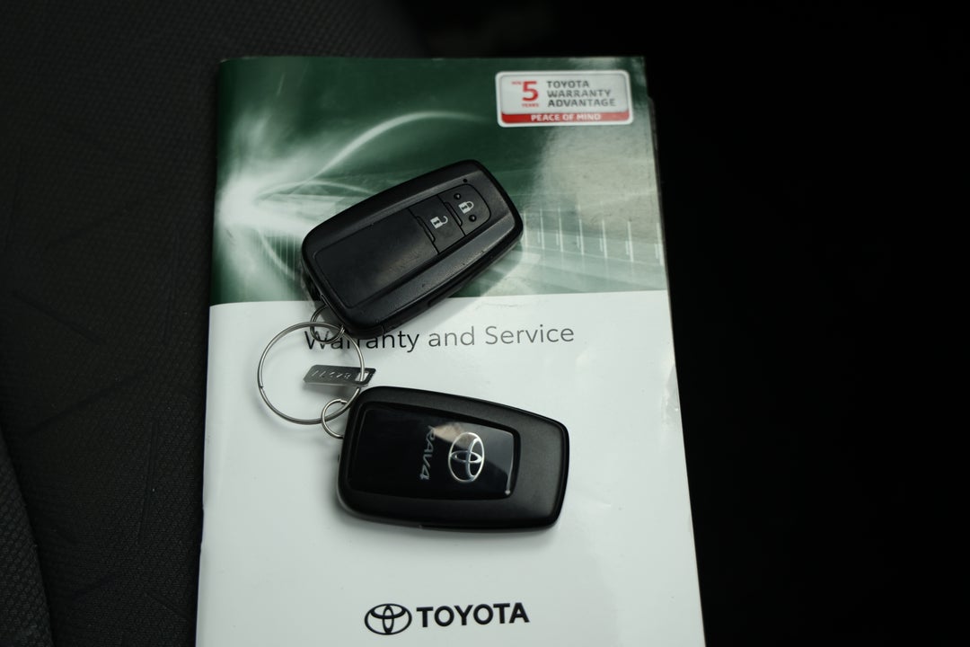 2020 Toyota RAV4 Gxl (2WD), Automatic, 57311 km, Key Close-up