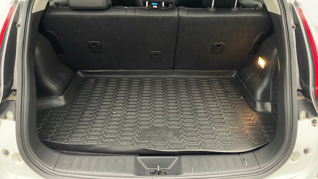 2018 Nissan Juke Ti-s (fwd), Manual, 35614 km, Boot Inside View