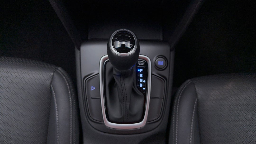 2019 Hyundai Kona Elite (FWD), Automatic, 36304 km, Gear Lever 