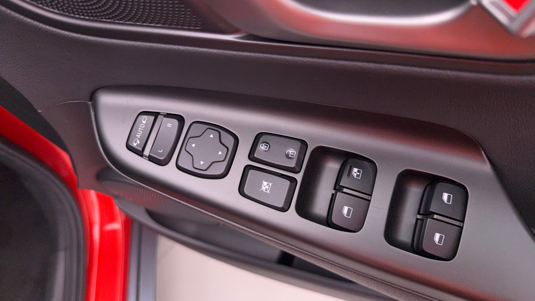 2019 Hyundai Kona Elite (FWD), Automatic, 36304 km, Drivers Side Door Panel Controls