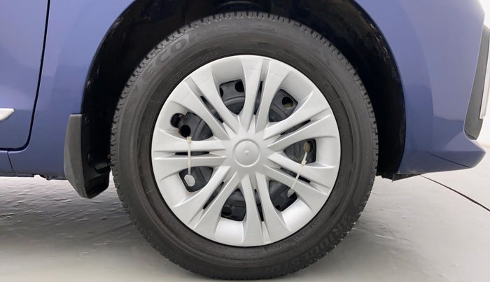 2020 Maruti Ertiga VXI CNG, CNG, Manual, 32,402 km, Right Front Wheel