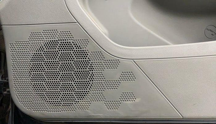 2019 Tata NEXON XZA+ 1.5, Diesel, Automatic, 75,084 km, Speaker