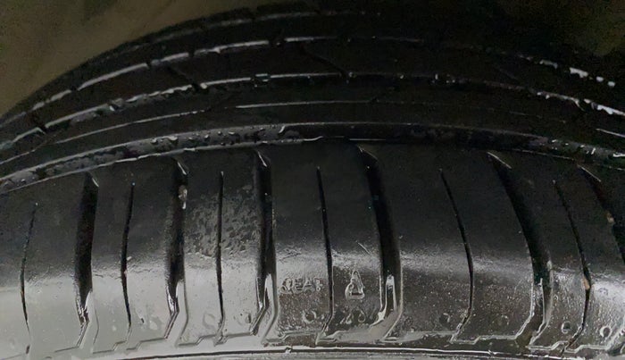 2019 Tata NEXON XZA+ 1.5, Diesel, Automatic, 75,084 km, Left Front Tyre Tread